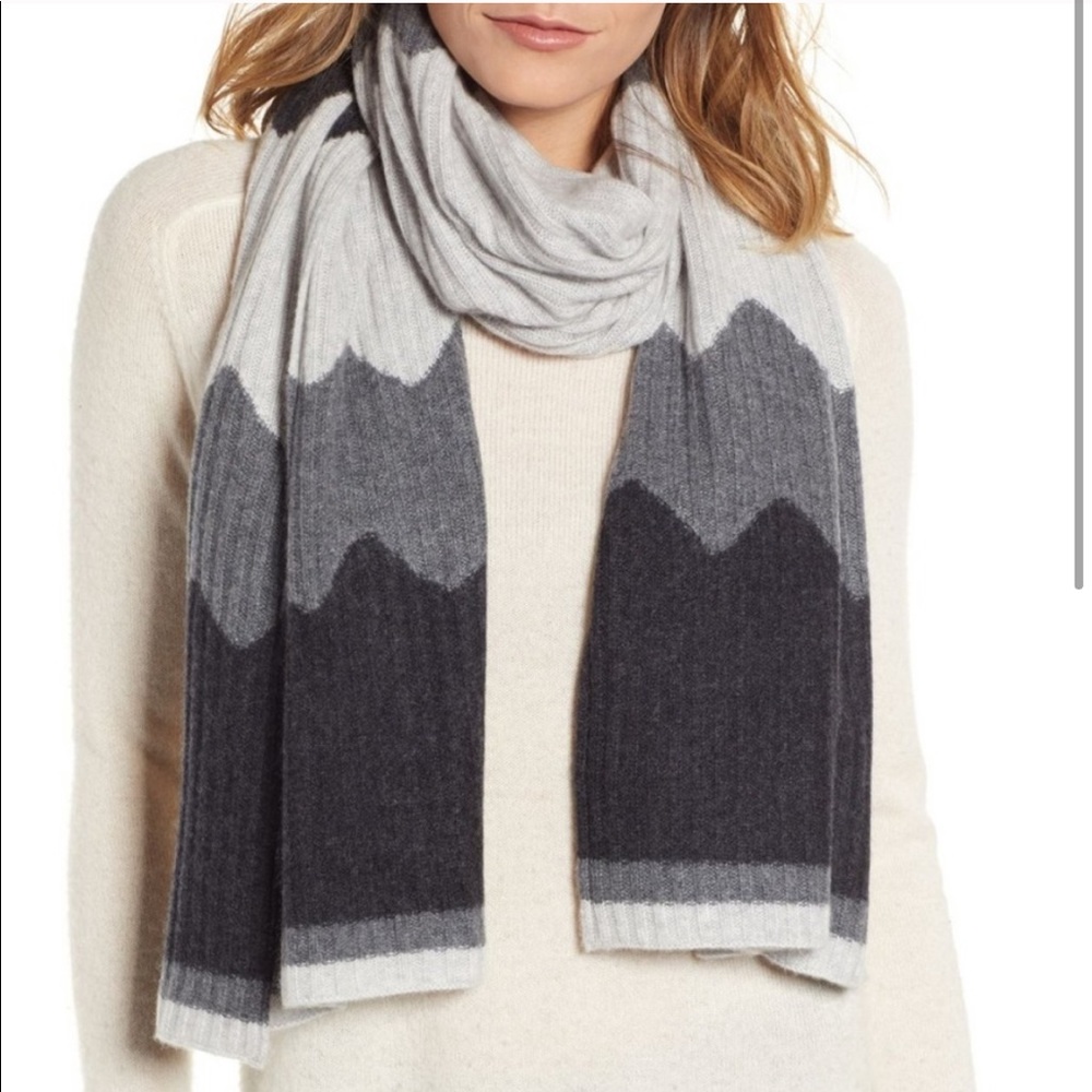 NWT Halogen Cashmere Chevron Scarf